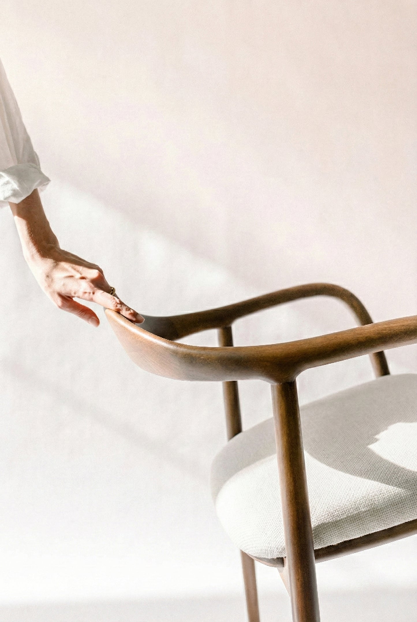 NURT | Ciemny Orzech | Miękkie Siedzisko